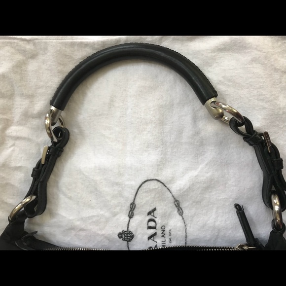 Prada purse - Picture 6 of 6